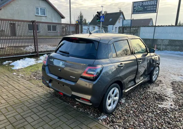 SUZUKI Swift 1.2 Dualjet SHVS Elegance