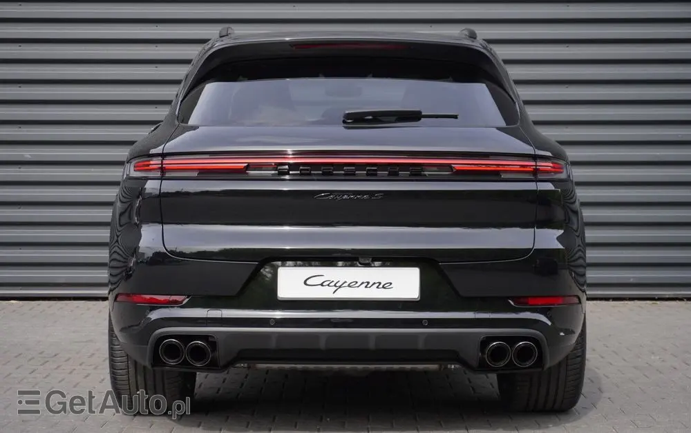 PORSCHE Cayenne S
