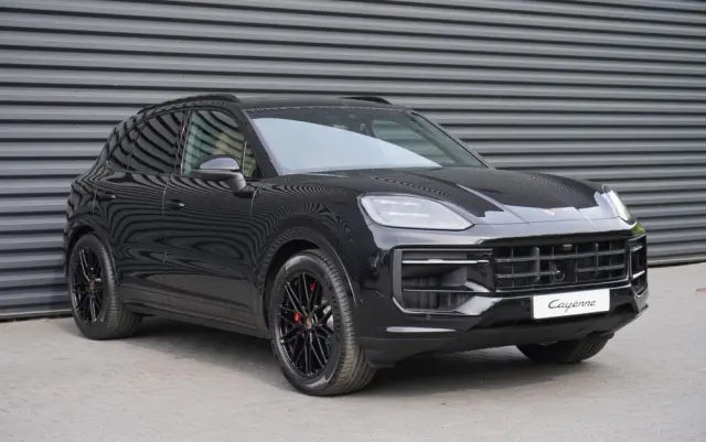 PORSCHE Cayenne S