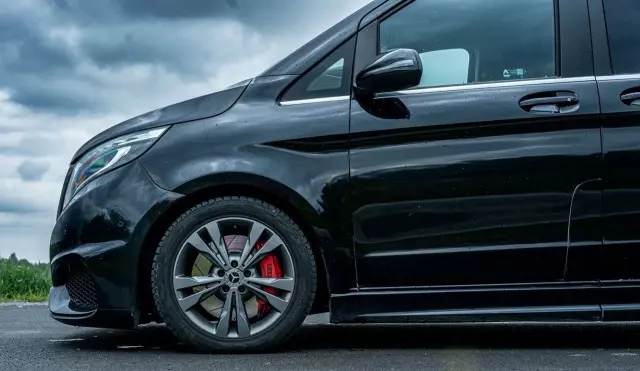 MERCEDES-BENZ Klasa V 