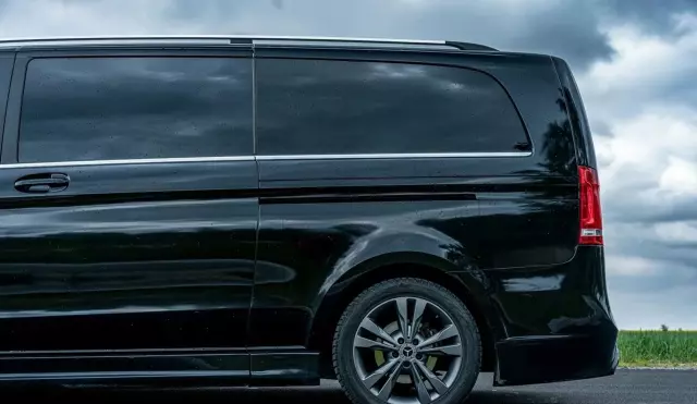 MERCEDES-BENZ Klasa V 