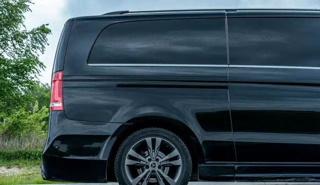 MERCEDES-BENZ Klasa V 