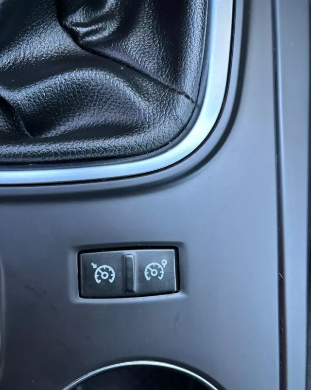 RENAULT Megane ENERGY dCi 110 ECO2 EXPERIENCE