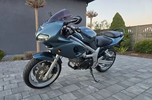 SUZUKI SV 650 
