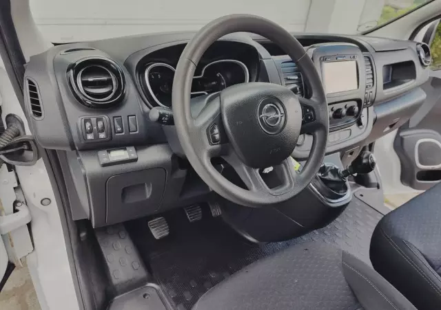 OPEL Vivaro L2H1 125kM 