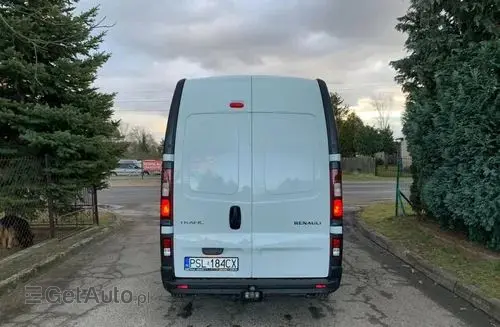 RENAULT Trafic 