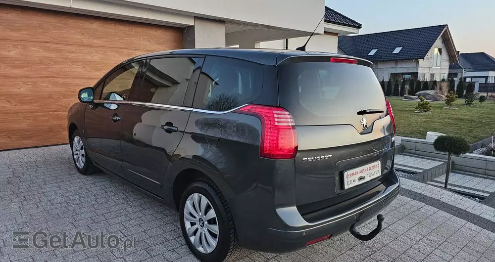 PEUGEOT 5008 2.0 HDi Allure 7os
