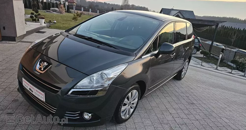 PEUGEOT 5008 2.0 HDi Allure 7os