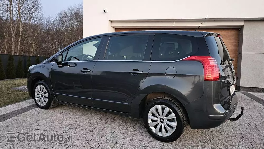 PEUGEOT 5008 2.0 HDi Allure 7os