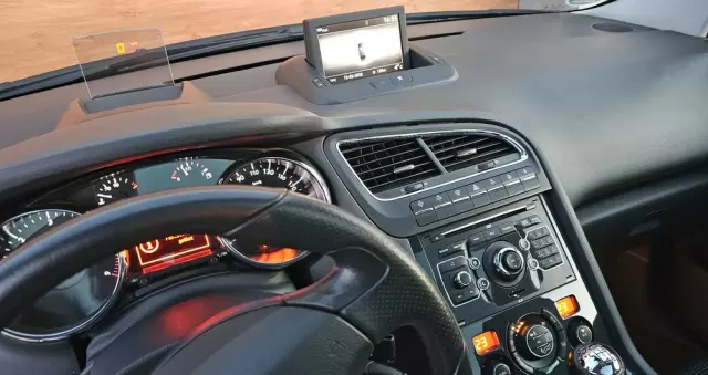 PEUGEOT 5008 2.0 HDi Allure 7os