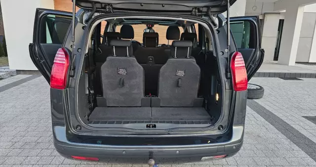 PEUGEOT 5008 2.0 HDi Allure 7os