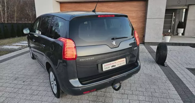 PEUGEOT 5008 2.0 HDi Allure 7os