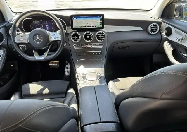 MERCEDES-BENZ GLC 