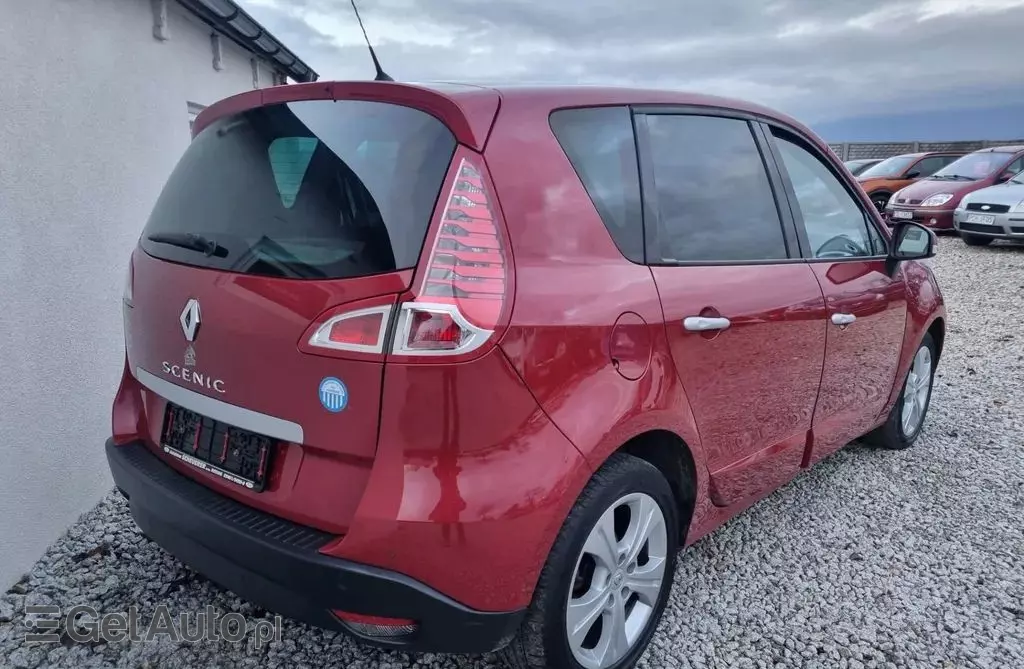RENAULT Scenic 