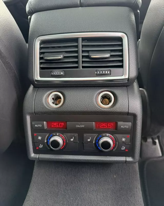 AUDI Q7 3.0 TDI DPF Quattro Tiptronic