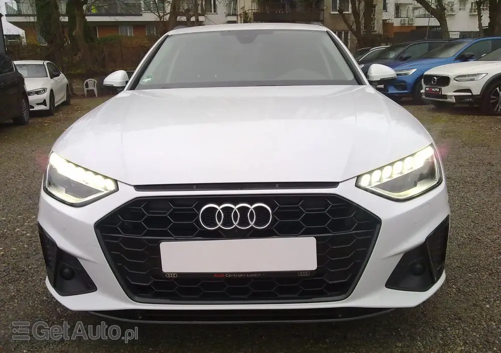 AUDI A4 Avant 35 TDI S tronic