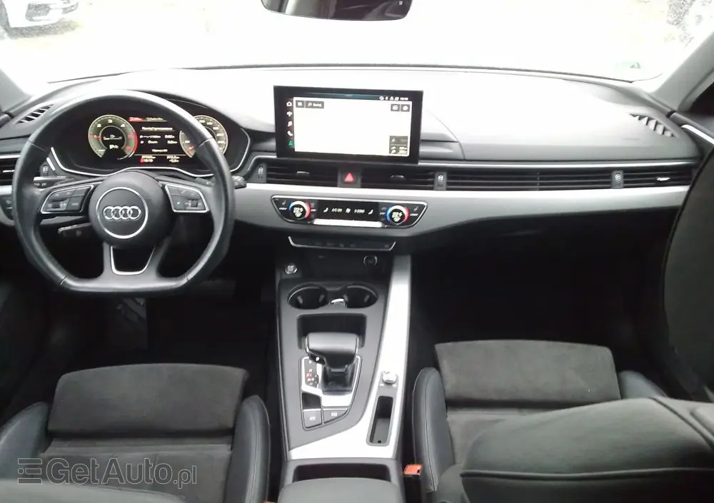 AUDI A4 Avant 35 TDI S tronic