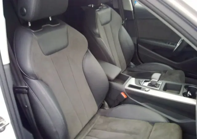 AUDI A4 Avant 35 TDI S tronic