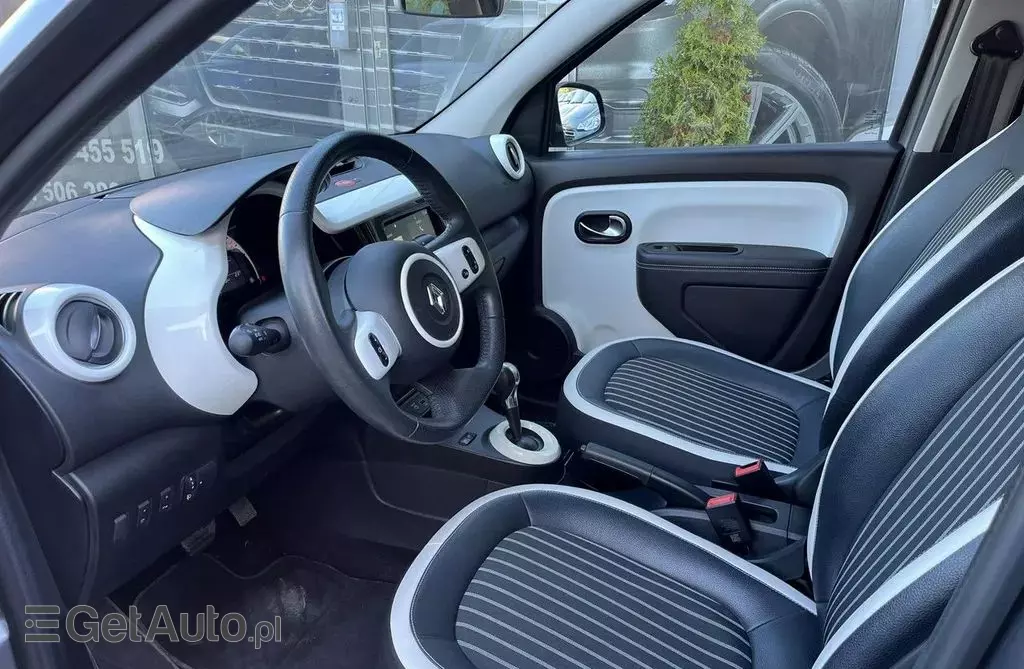 RENAULT Twingo 