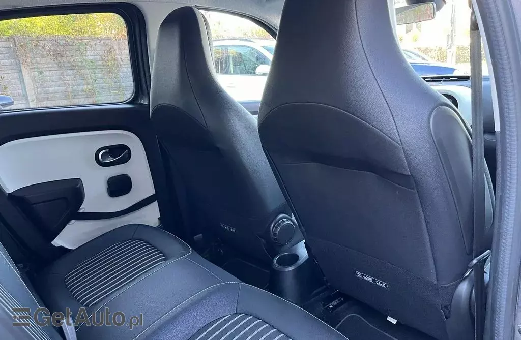 RENAULT Twingo 