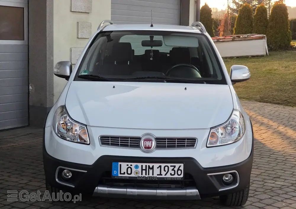 FIAT Sedici 1.6 16V 4x4 Dynamic