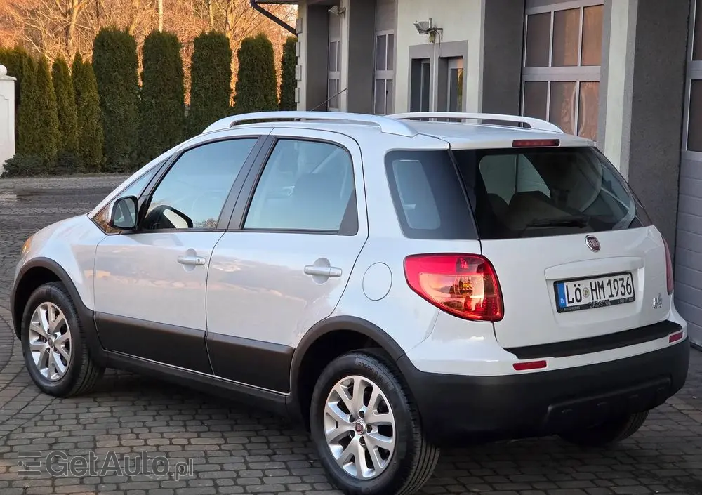 FIAT Sedici 1.6 16V 4x4 Dynamic