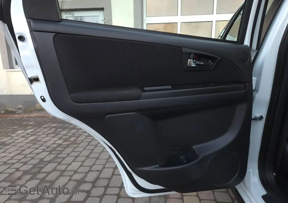 FIAT Sedici 1.6 16V 4x4 Dynamic