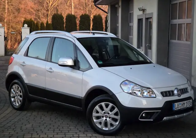 FIAT Sedici 1.6 16V 4x4 Dynamic