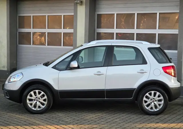 FIAT Sedici 1.6 16V 4x4 Dynamic