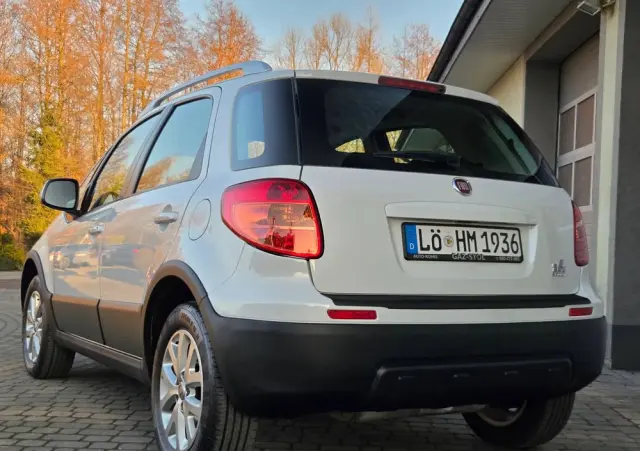 FIAT Sedici 1.6 16V 4x4 Dynamic