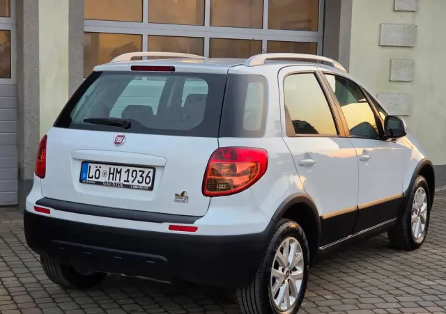 FIAT Sedici 1.6 16V 4x4 Dynamic