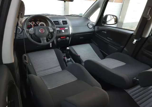 FIAT Sedici 1.6 16V 4x4 Dynamic