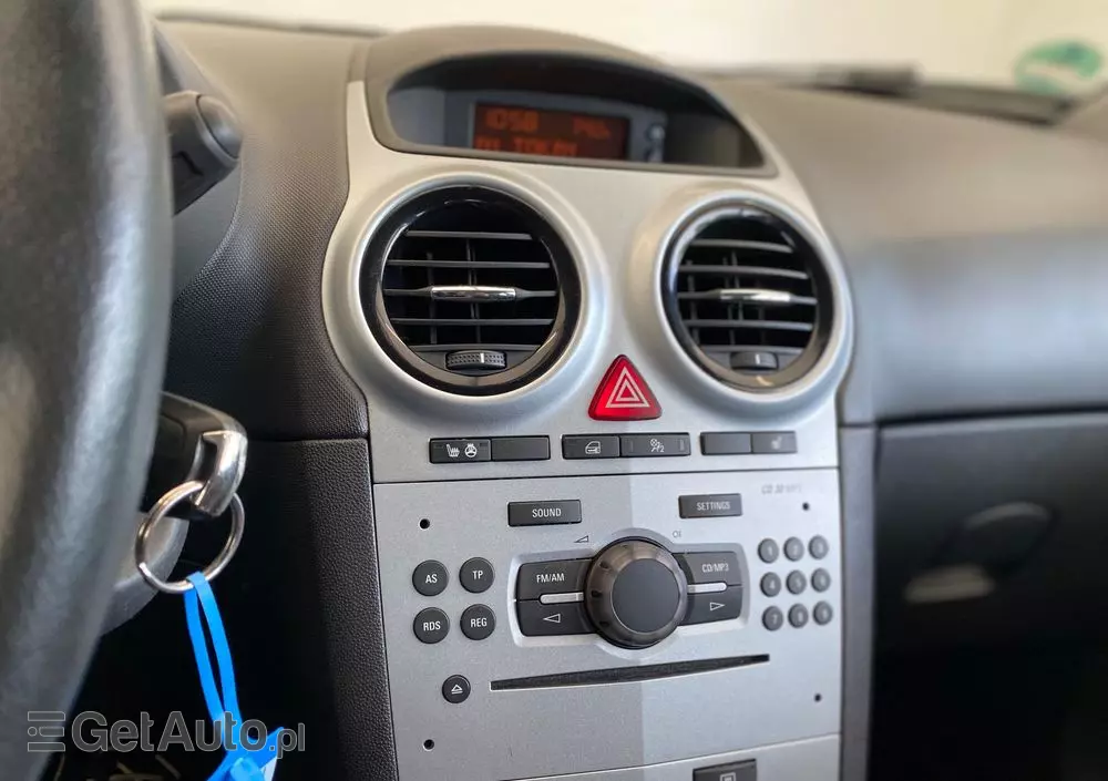 OPEL Corsa 1.2 16V Edition 150