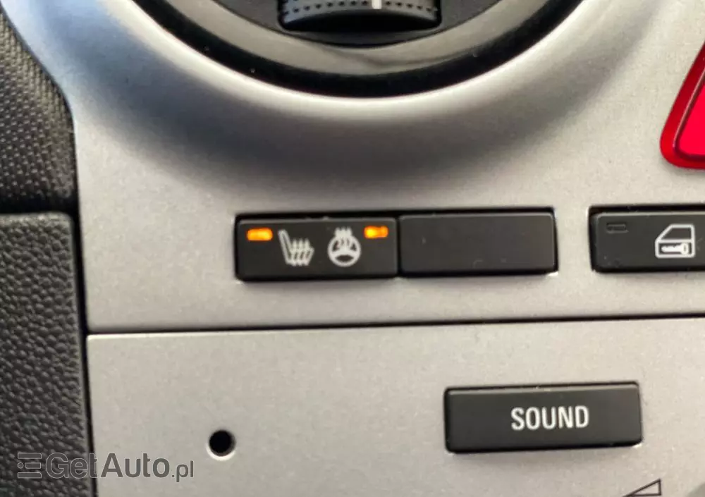 OPEL Corsa 1.2 16V Edition 150