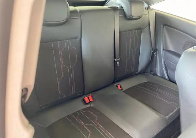 OPEL Corsa 1.2 16V Edition 150