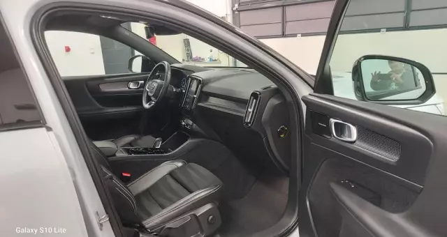 VOLVO XC 40 D3 SCR R-Design