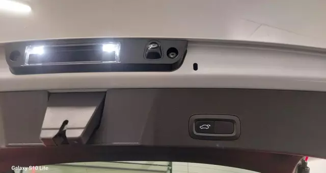 VOLVO XC 40 D3 SCR R-Design