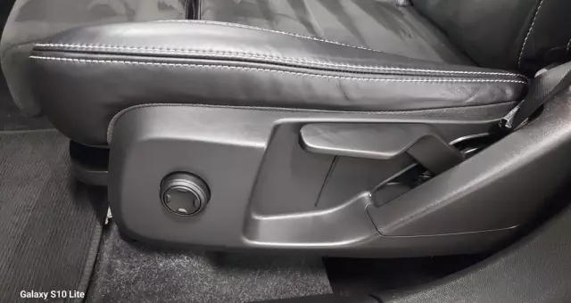 VOLVO XC 40 D3 SCR R-Design