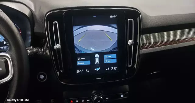 VOLVO XC 40 D3 SCR R-Design