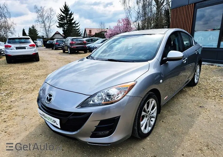 MAZDA 3 2.0 Exclusive +