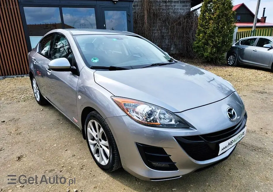 MAZDA 3 2.0 Exclusive +