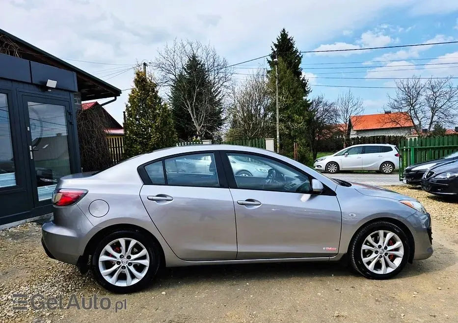 MAZDA 3 2.0 Exclusive +