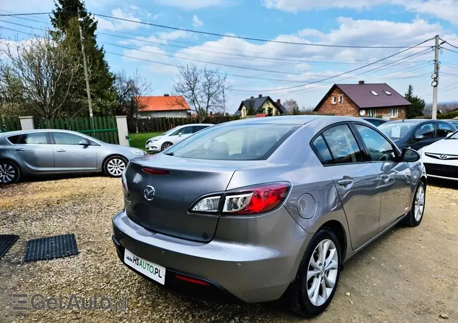 MAZDA 3 2.0 Exclusive +