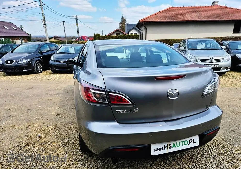 MAZDA 3 2.0 Exclusive +