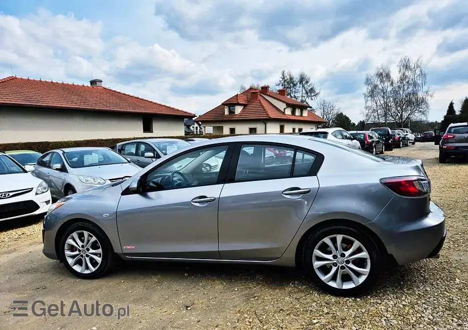 MAZDA 3 2.0 Exclusive +