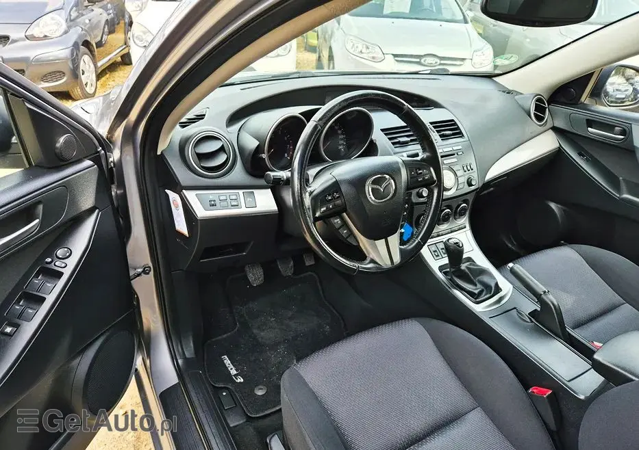 MAZDA 3 2.0 Exclusive +