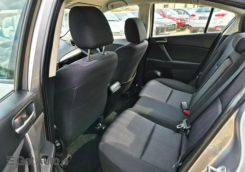 MAZDA 3 2.0 Exclusive +