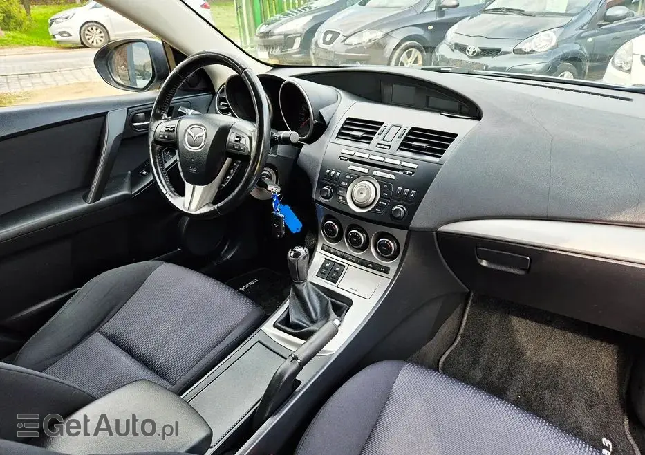 MAZDA 3 2.0 Exclusive +