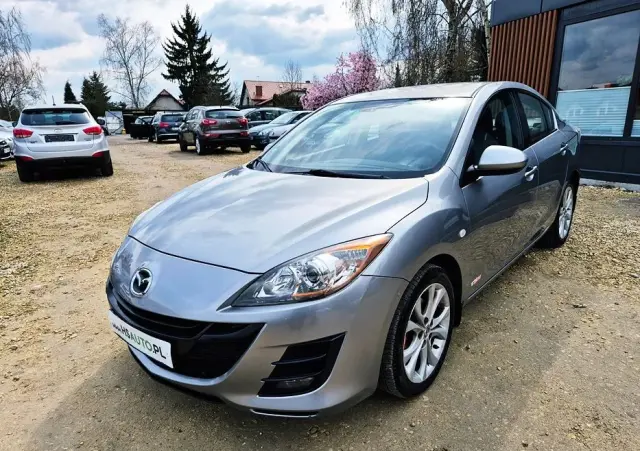 MAZDA 3 2.0 Exclusive +
