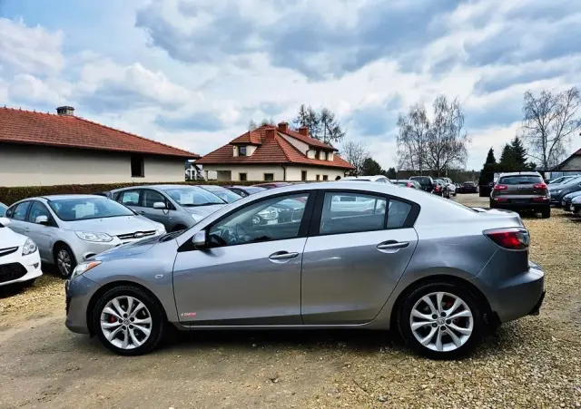 MAZDA 3 2.0 Exclusive +